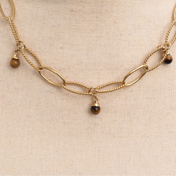 Gold tone large link oval link necklace with delicate brown beads gold tone 18” - Picture 7 of 13